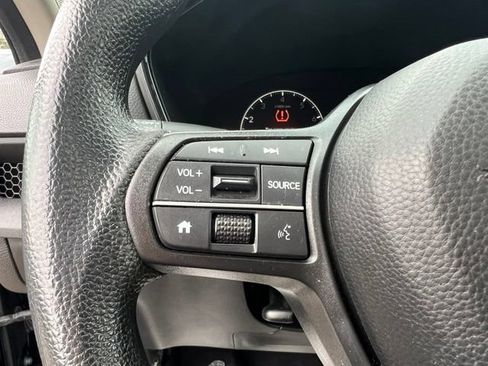 Used 2024 Honda CR-V EX image 9