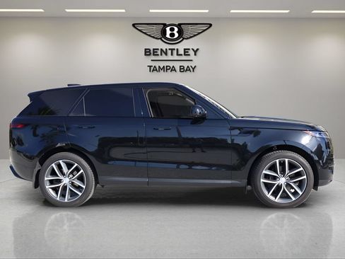 Used 2023 Land Rover Range Rover Sport SE AWD/4WD image 6