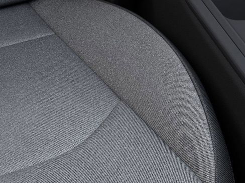 New 2025 Kia K4 LXS image 25