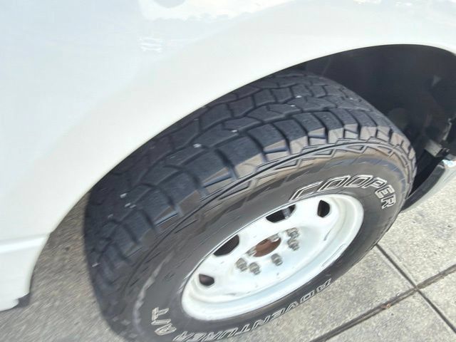 Used 2013 Ford F150 XL w/ Mid Equipment Group RWD image 10