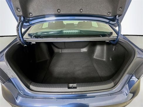 Certified 2023 Honda Accord EX image 29