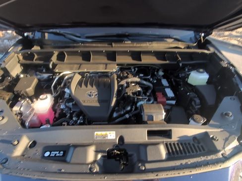Used 2026 Toyota Highlander Limited image 33