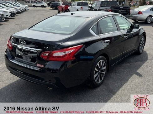 Used 2016 Nissan Altima 2.5 SV FWD image 3