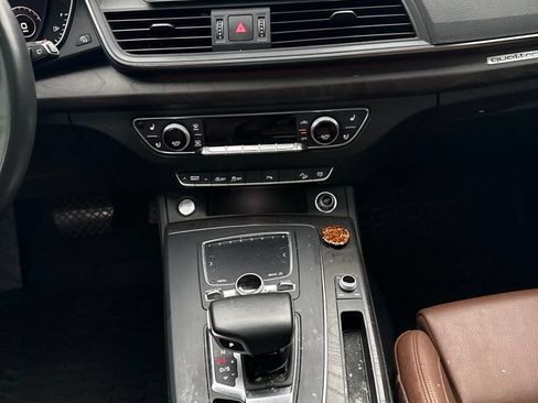 Used 2018 Audi Q5 Prestige AWD/4WD image 7