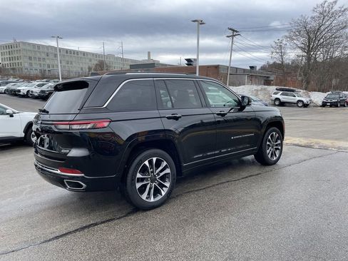 Used 2023 Jeep Grand Cherokee Overland image 8