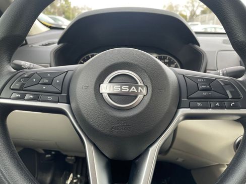 Used 2025 Nissan Altima 2.5 SV image 28