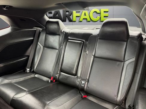 Used 2017 Dodge Challenger GT AWD/4WD image 18