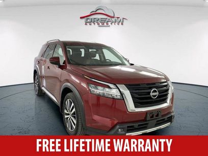 Used 2022 Nissan Pathfinder Platinum w/ Lighting Package (N92)