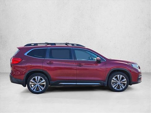 Used 2022 Subaru Ascent Limited w/ Technology Package AWD/4WD image 4