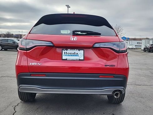Certified 2025 Honda HR-V Sport image 6