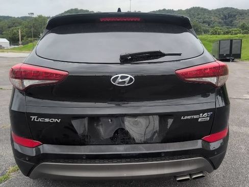Used 2016 Hyundai Tucson Limited w/ Option Group 03 AWD/4WD image 7