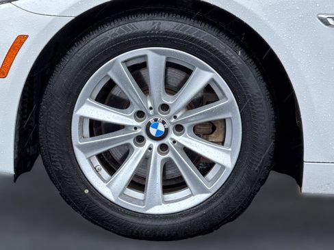 Used 2015 BMW 528i Sedan image 11