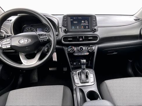 Used 2019 Hyundai Kona SE image 15