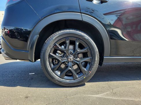 Used 2024 Honda HR-V Sport image 7