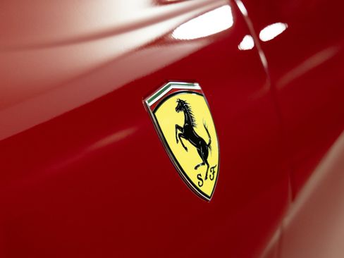 Used 2022 Ferrari 812 GTS RWD image 36