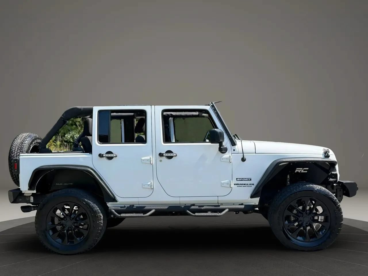 Used 2016 Jeep Wrangler Unlimited Sport w/ Quick Order Package 24S AWD/4WD image 9