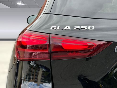Used 2026 Mercedes-Benz GLA 250 image 13