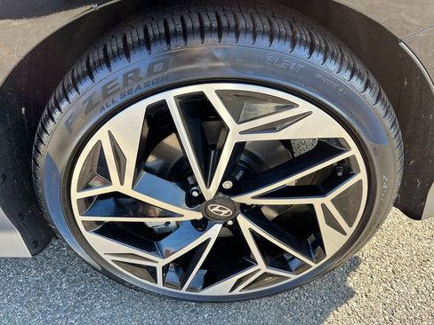 New 2025 Hyundai Ioniq 6 SEL image 11