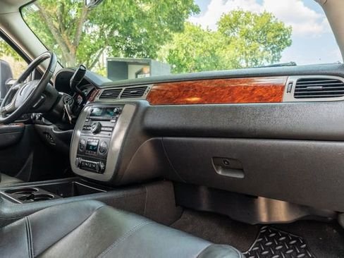 Used 2012 GMC Sierra 2500 SLT w/ SLT Convenience Package image 45