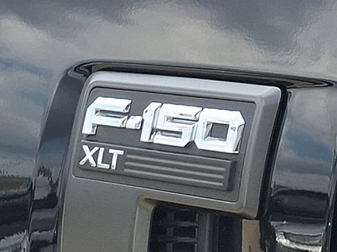 Used 2022 Ford F150 XLT w/ Equipment Group 302A High AWD/4WD image 31