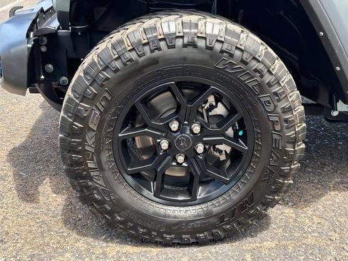 Used 2024 Jeep Wrangler Unlimited Sport AWD/4WD image 10