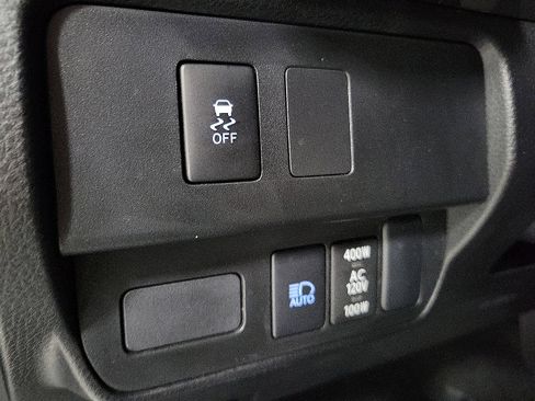 Certified 2023 Toyota Tacoma TRD Off-Road image 14