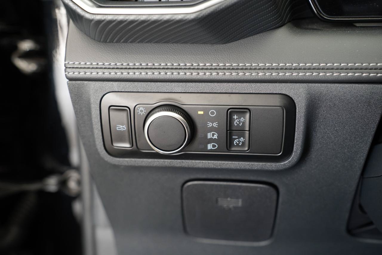 Used 2024 Ford Mustang GT Premium RWD image 28