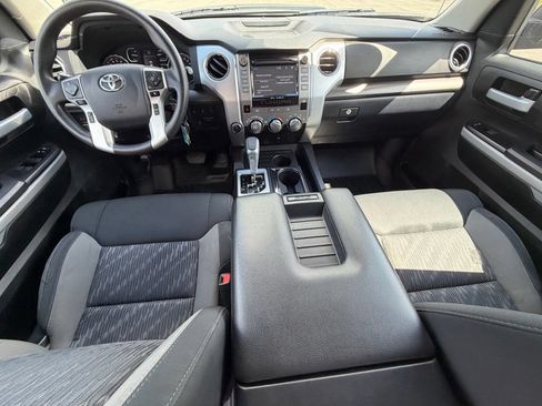 Used 2019 Toyota Tundra SR5 AWD/4WD image 11