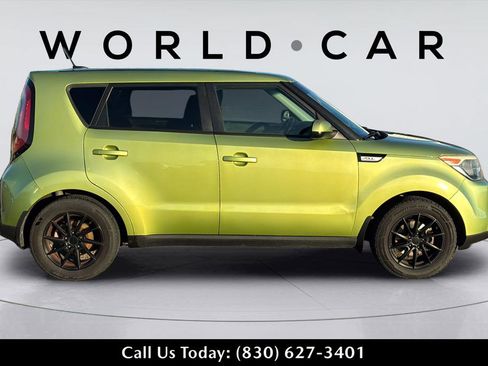 Used 2016 Kia Soul image 15