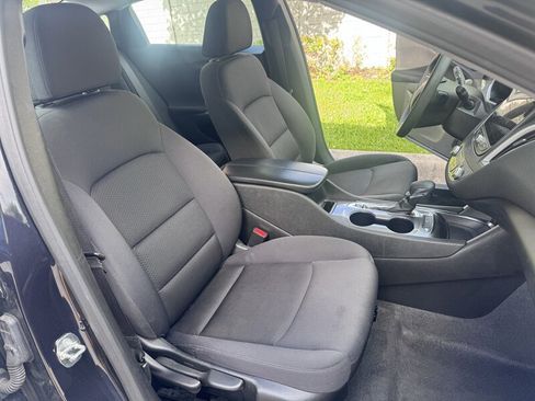 Used 2023 Chevrolet Malibu LT image 16