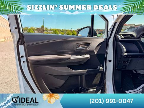 Used 2022 Toyota Sienna XSE w/ XSE Plus Package AWD/4WD image 26