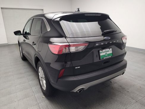 Used 2022 Ford Escape SE FWD image 6