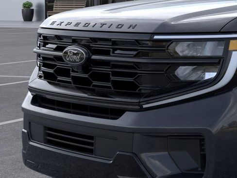 New 2025 Ford Expedition Max Platinum w/ Stealth Performance Package image 18