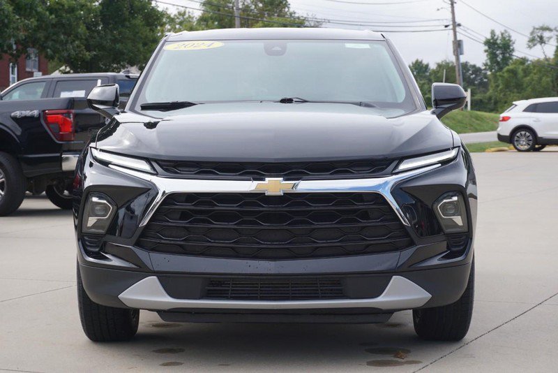Used 2024 Chevrolet Blazer LT w/ LPO, Floor Liner Package FWD image 8