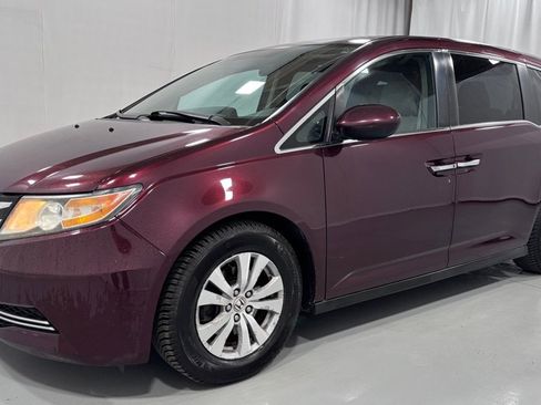 Used 2014 Honda Odyssey EX image 1