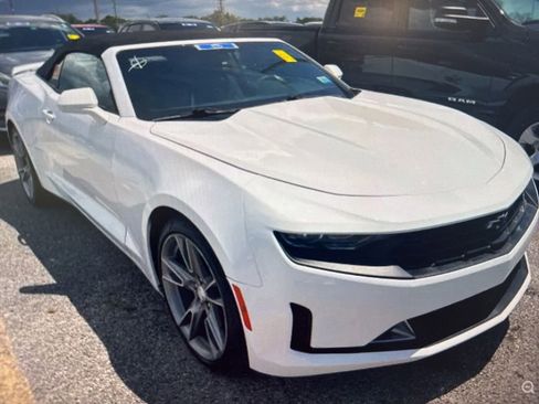 Used 2019 Chevrolet Camaro LT w/ RS Package RWD image 4
