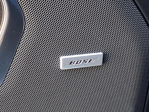 Used 2021 Chevrolet Tahoe High Country w/ Premium Package image 13