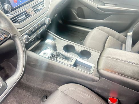 Used 2023 Nissan Altima 2.5 S image 41