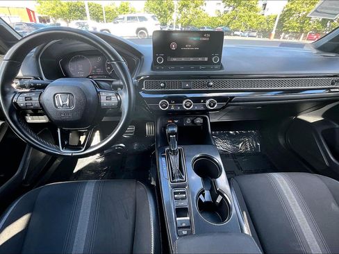 Used 2023 Honda Civic Sport image 14