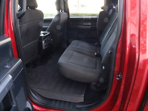 Used 2018 Ford F150 XLT w/ Equipment Group 302A Luxury image 11