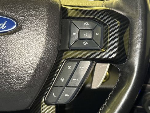 Used 2019 Ford F150 Raptor w/ Equipment Group 802A Luxury image 33