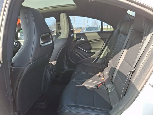Used 2019 Mercedes-Benz CLA 250 4MATIC image 10