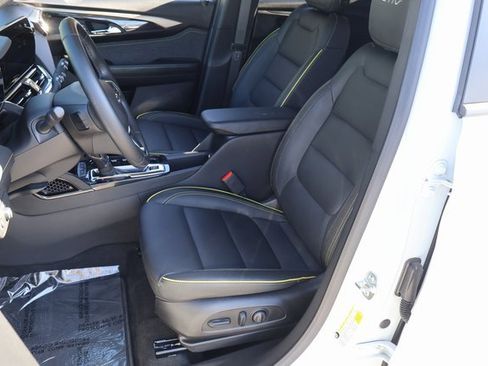 Used 2024 Chevrolet TrailBlazer ACTIV w/ Driver Confidence Package image 14