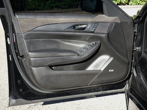 Used 2017 Cadillac CTS V w/ Carbon Fiber Package image 18