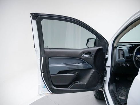 Used 2017 Chevrolet Colorado Z71 image 22