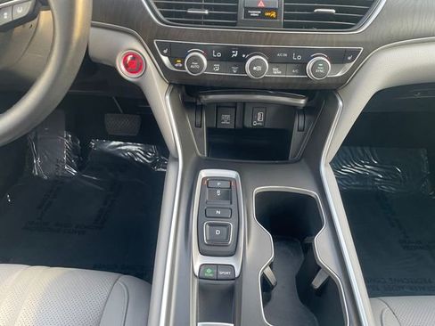 Used 2019 Honda Accord EX-L image 11