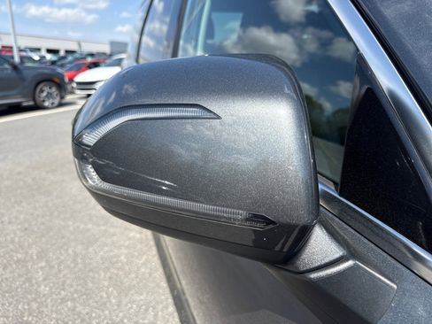 Used 2022 Hyundai Palisade SEL w/ 8P Bench Seat Package image 16