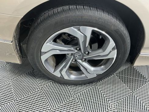 Certified 2020 Honda Accord EX-L image 39