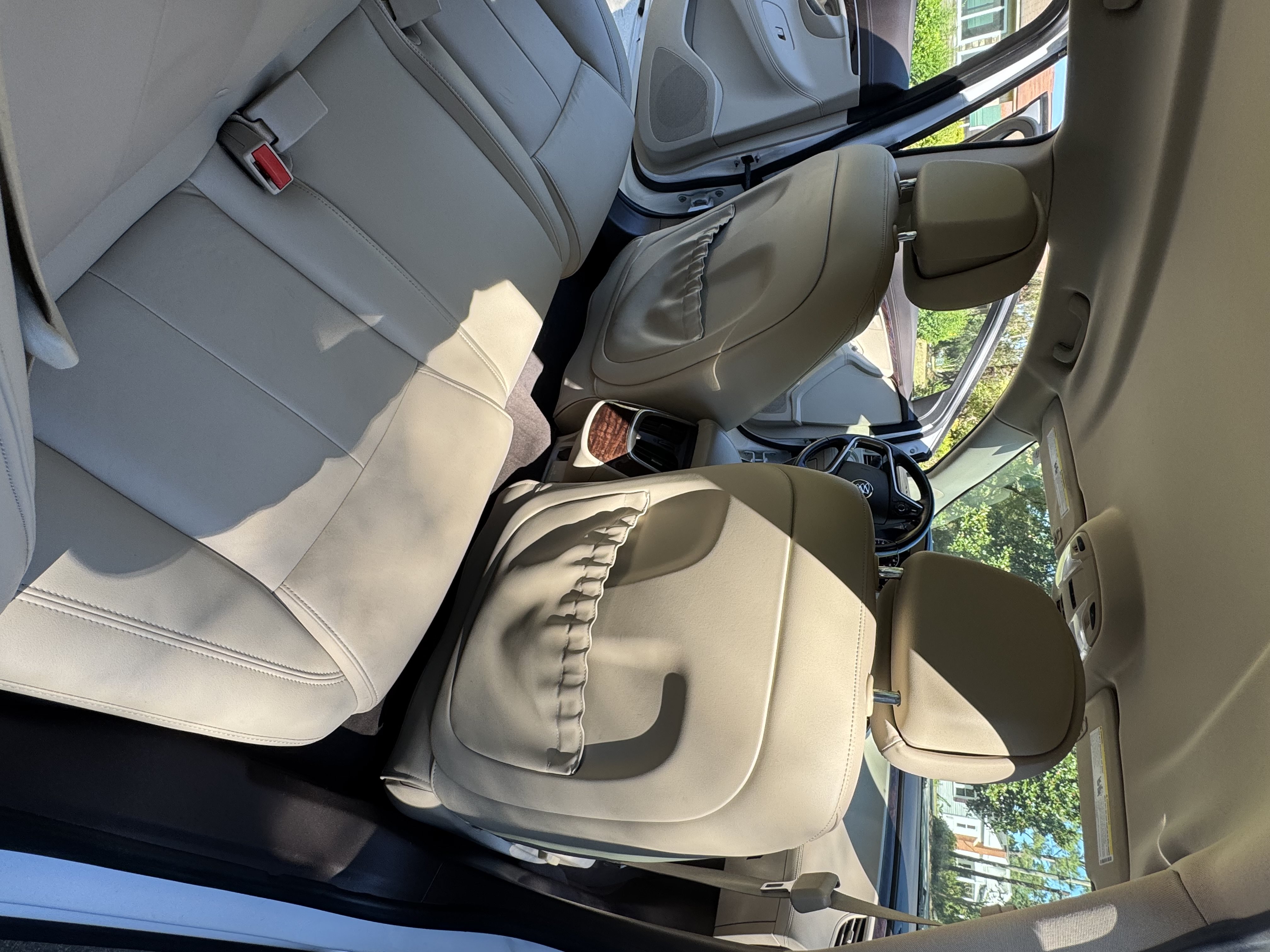Used 2014 Buick LaCrosse Leather FWD image 37