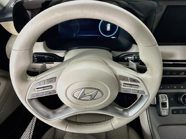 Certified 2024 Hyundai Palisade Limited AWD/4WD image 15
